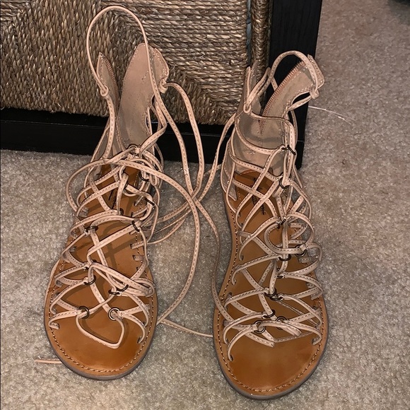 american eagle gladiator sandals